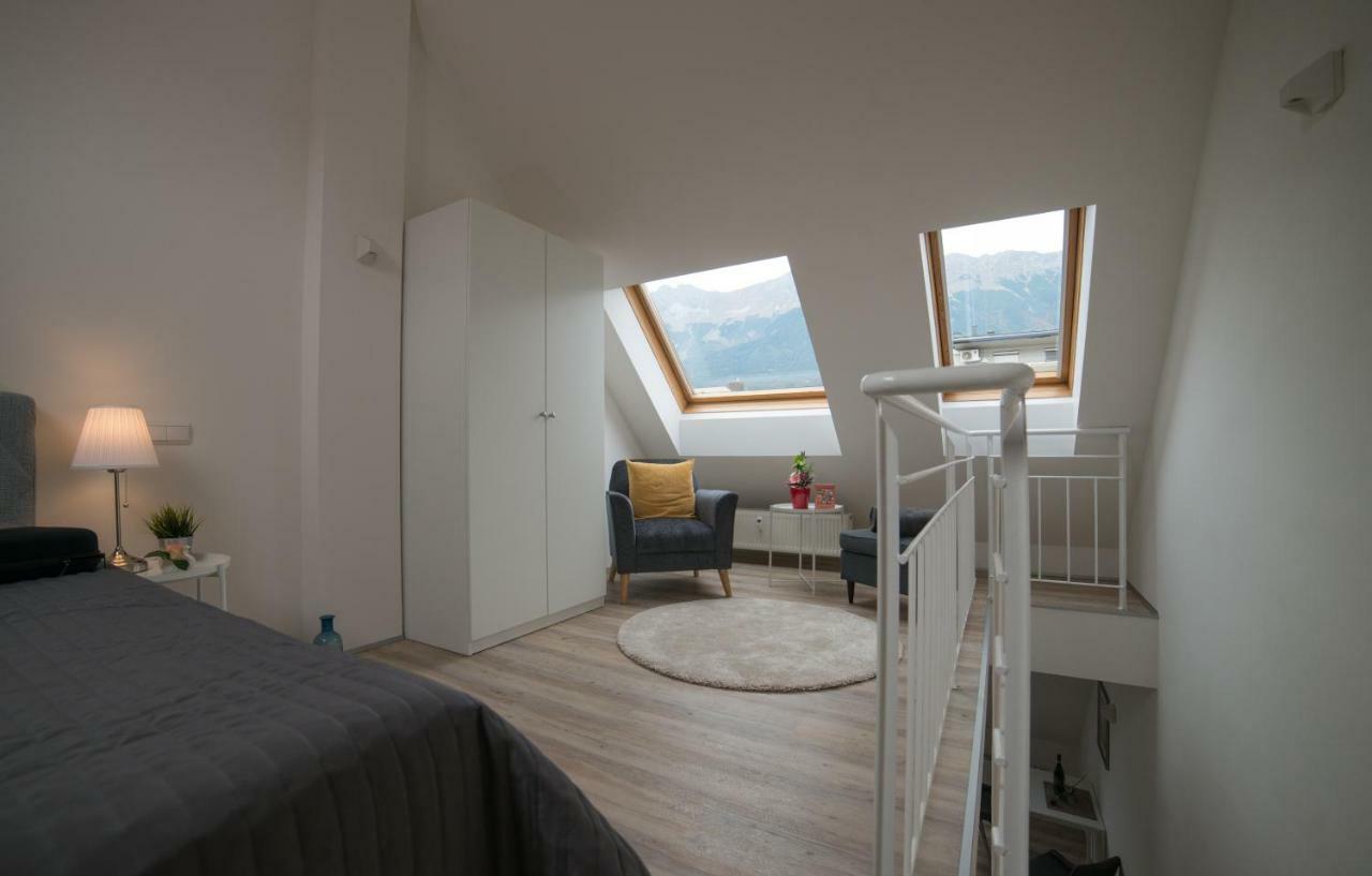 Maisonette Apartment Am Bahnhof - Adults Only Innsbruck Eksteriør billede