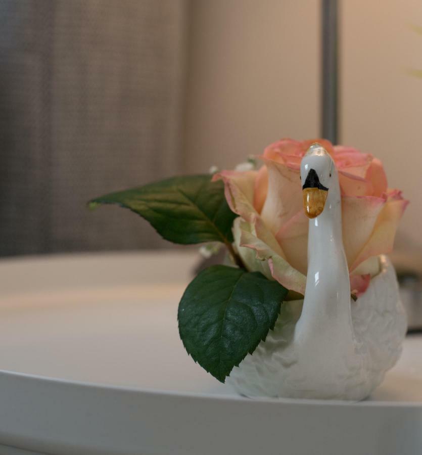 Maisonette Apartment Am Bahnhof - Adults Only Innsbruck Eksteriør billede