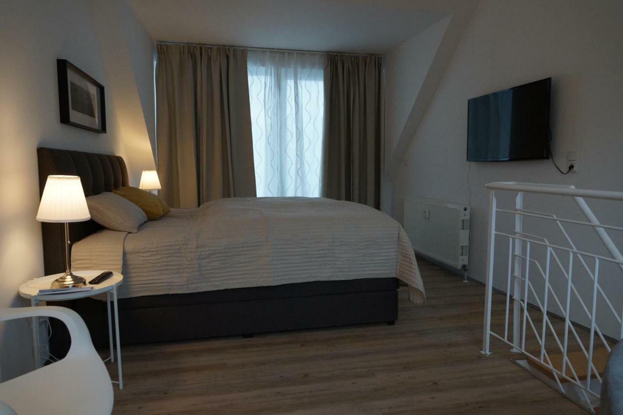 Maisonette Apartment Am Bahnhof - Adults Only Innsbruck Eksteriør billede