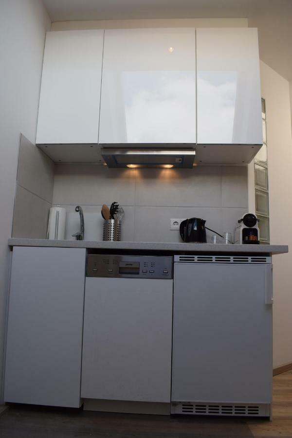 Maisonette Apartment Am Bahnhof - Adults Only Innsbruck Eksteriør billede
