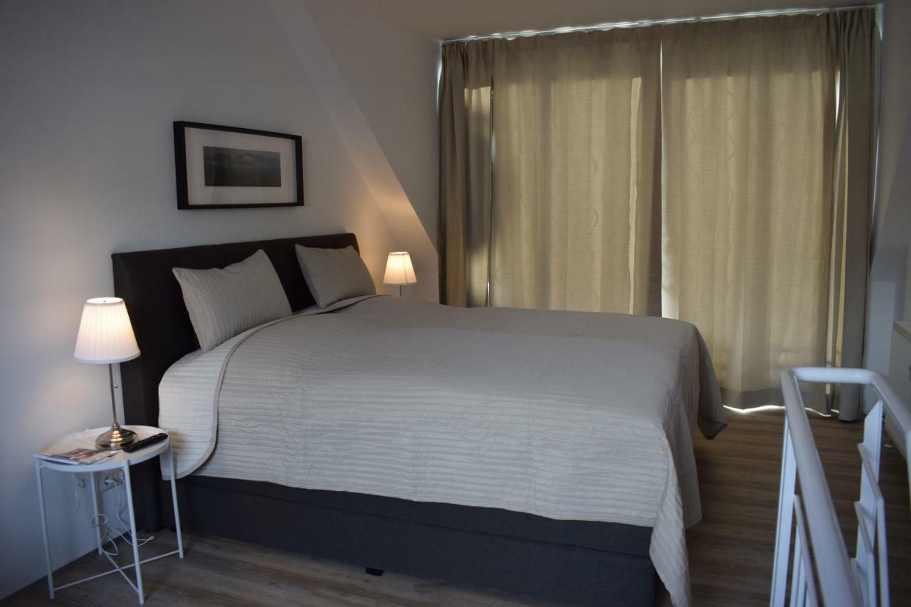 Maisonette Apartment Am Bahnhof - Adults Only Innsbruck Eksteriør billede